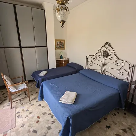 Guest house Maqueda